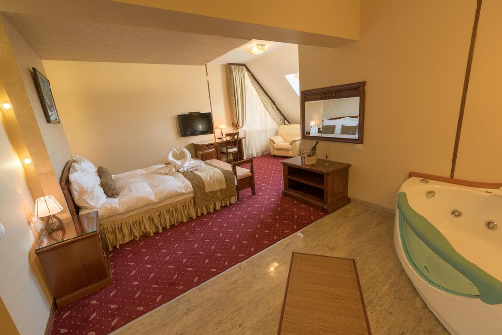 Edelweiss Poiana Hotels Poiana Brașov Zewnętrze zdjęcie