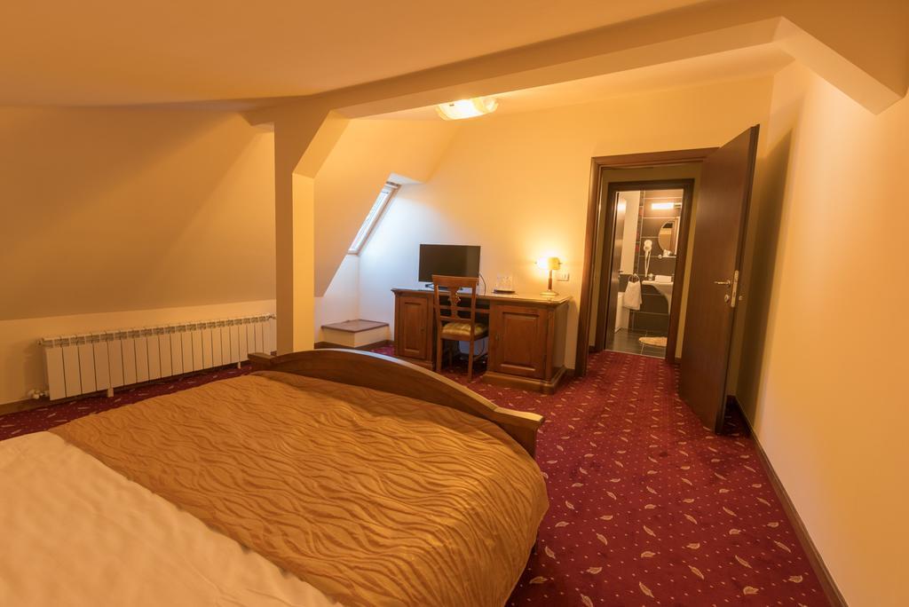 Edelweiss Poiana Hotels Poiana Brașov Pokój zdjęcie